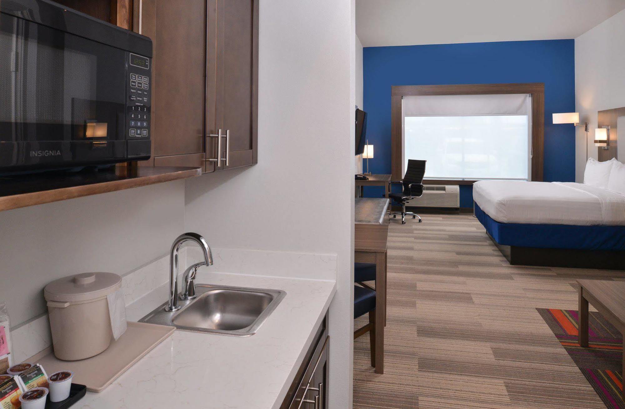 Holiday Inn Express & Suites Houston E - Pasadena Exterior foto
